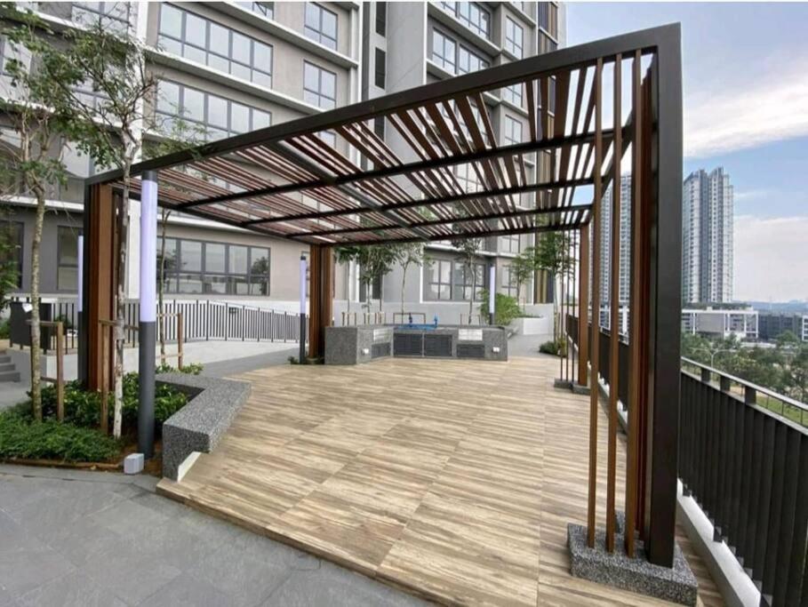 The Clio 2 Residences: Putrajaya Hub Near IOI City Mall Exterior photo